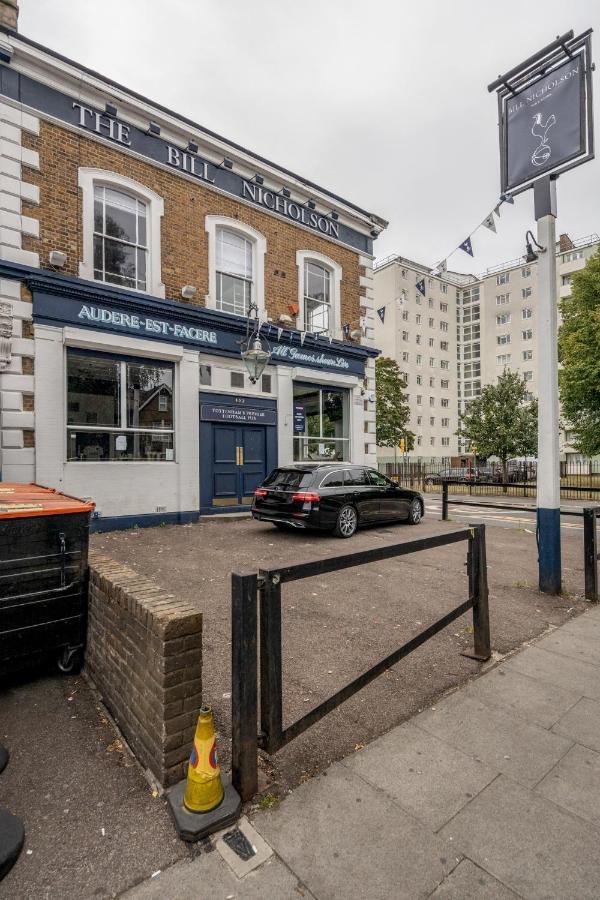 Hotel The Bill Nicholson Pub Londres Exterior foto